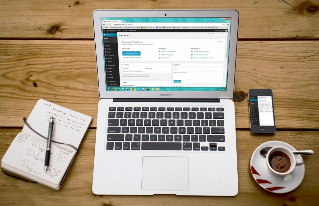 Mudah Menjadi Blogger AI