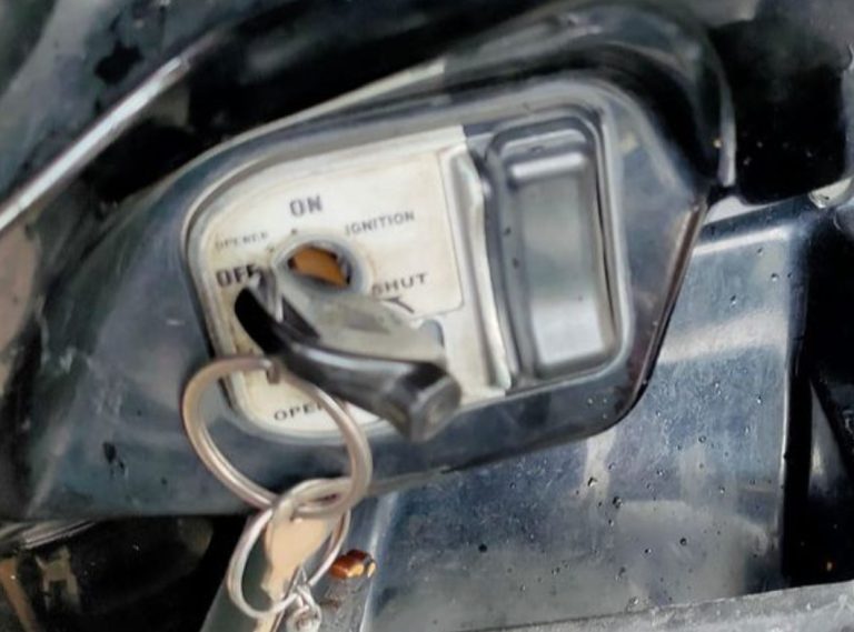 cara mengatasi kunci motor seret