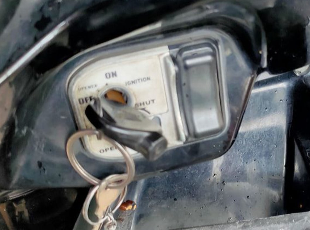 cara mengatasi kunci motor seret