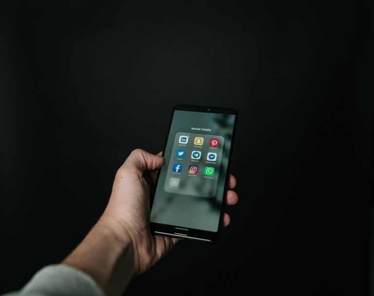 cara menghilangkan status online whatsapp