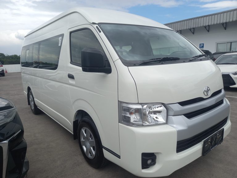 tarif sewa Hiace di Bali