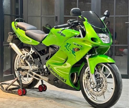 Pentingnya Rem yang Pakem untuk Motor 2 Tak: Resiko Jika Diabaikan!