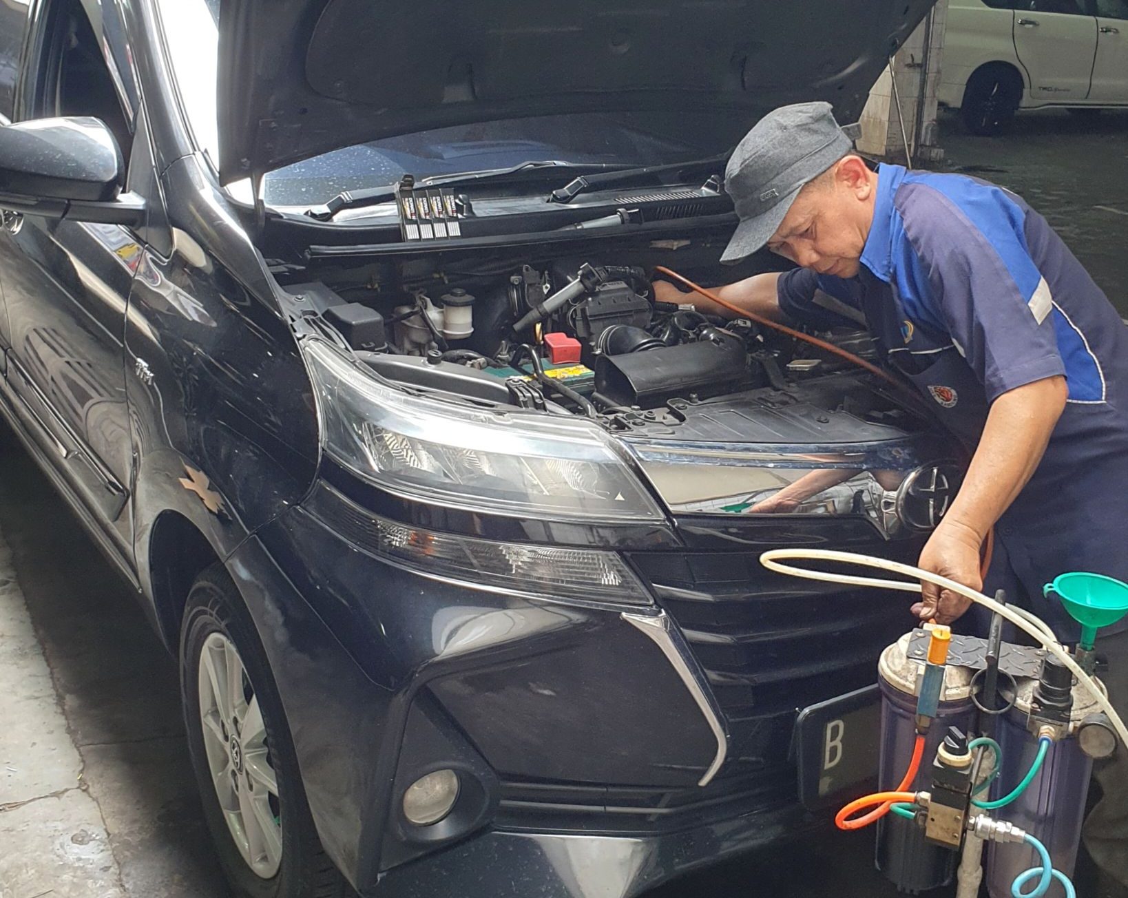 ganti oli Toyota Avanza