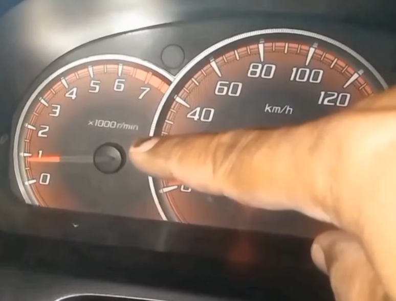 RPM Avanza naik turun